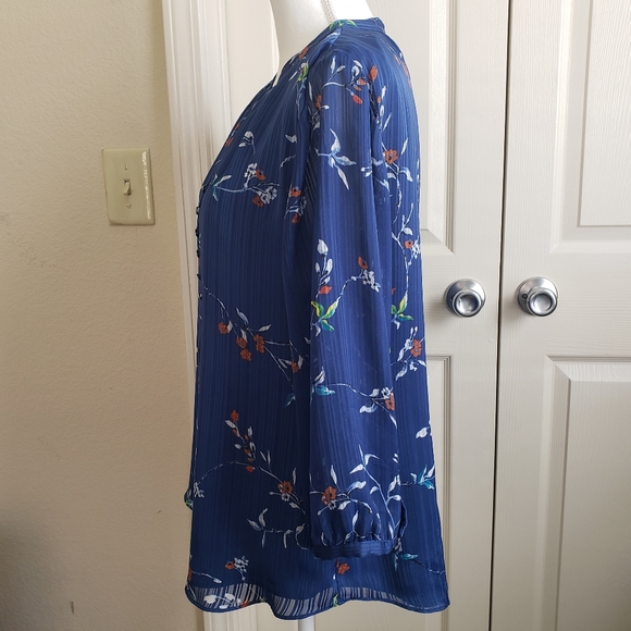 WHITEHOUSE BLACKMART blouse size 10 3/4 sleeve flowery V neck - Picture 2 of 9